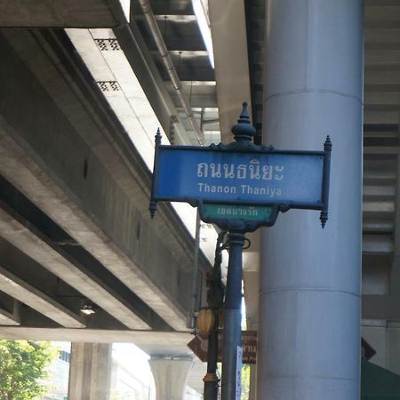 Travel Lodge Surawong (Adults Only) Банкок Екстериор снимка